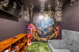 Storybook Escape: Hidden Speakeasy, Hot Tub, Sauna